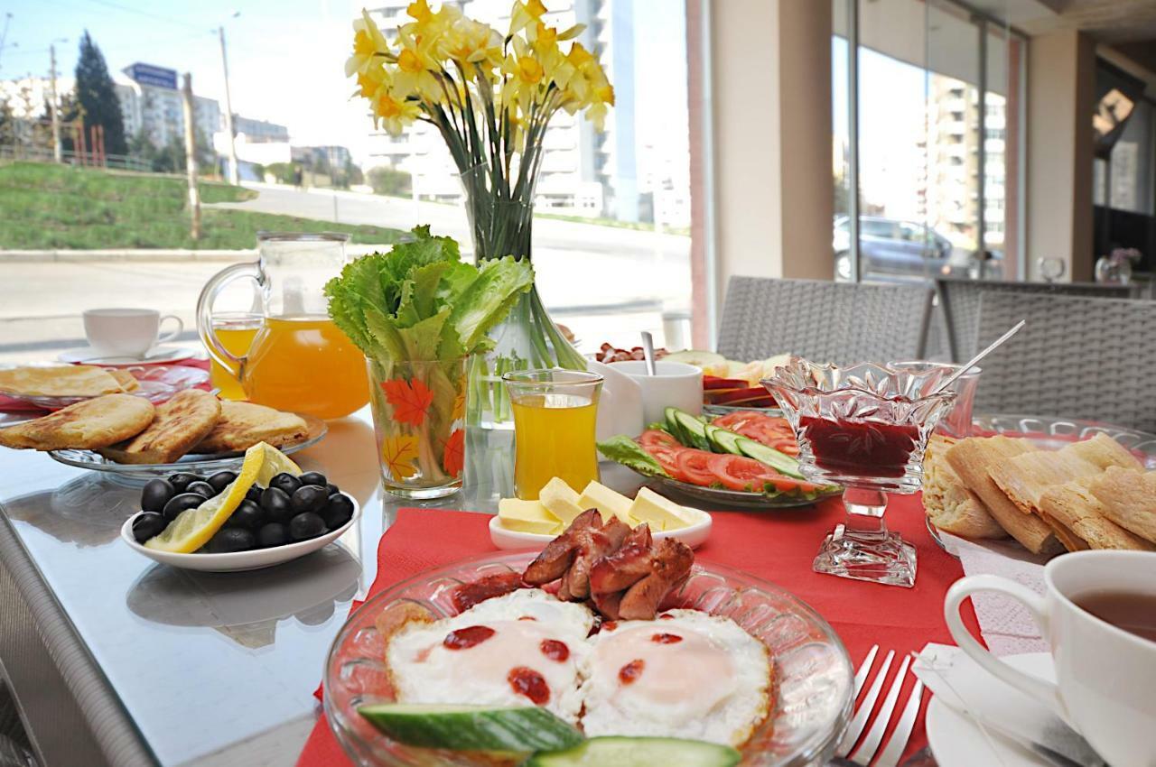 Hotel Kavela Tiflis Dış mekan fotoğraf