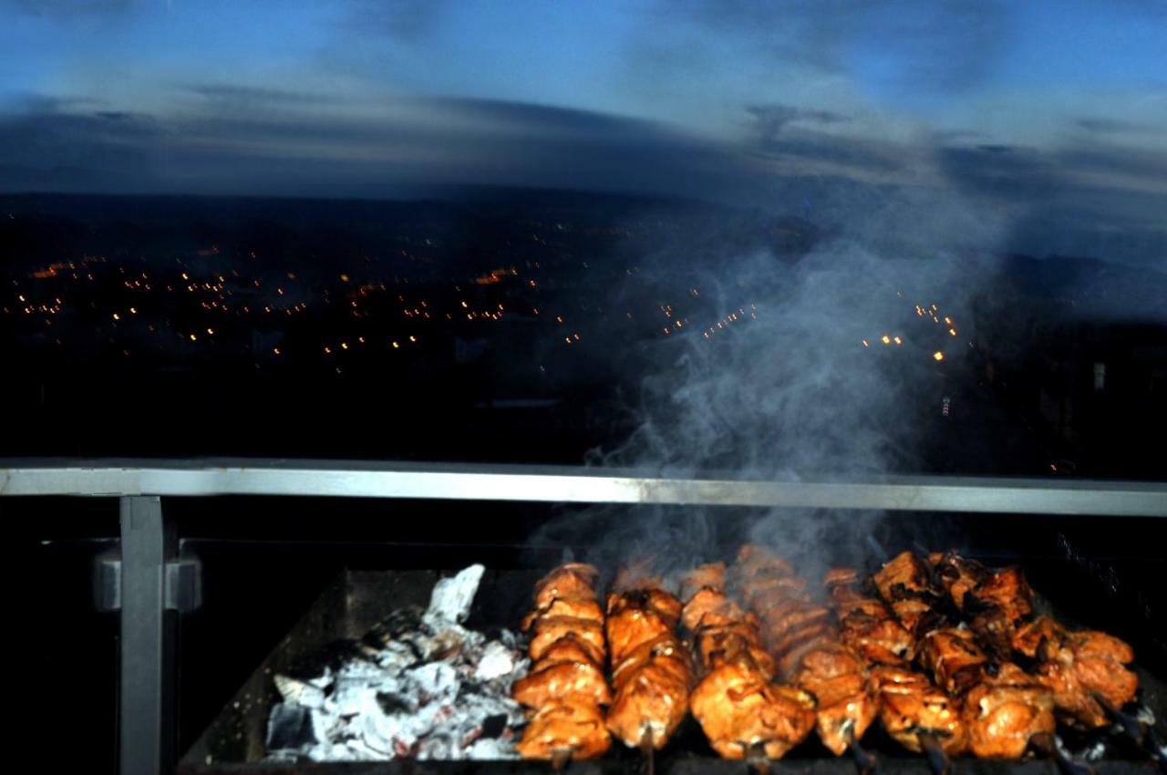 Hotel Kavela Tiflis Dış mekan fotoğraf