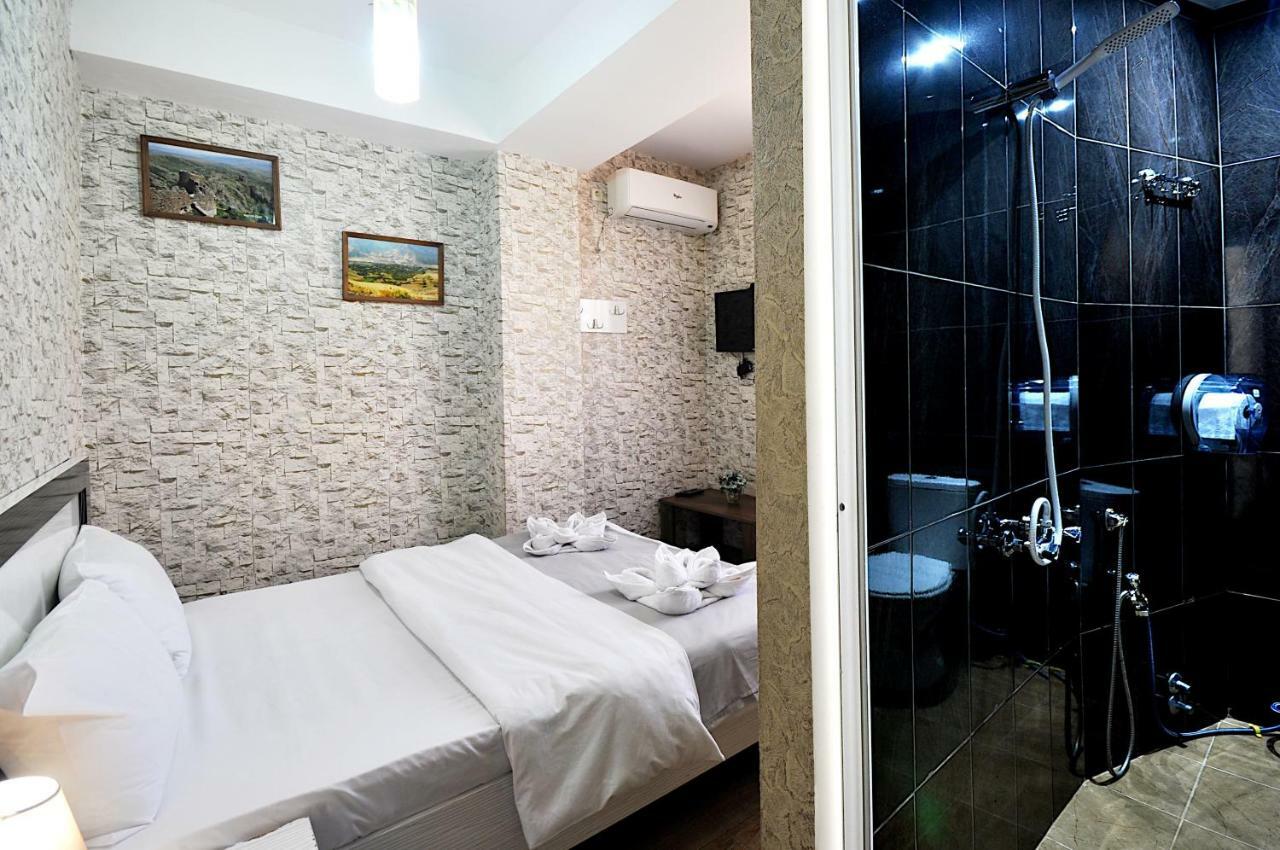 Hotel Kavela Tiflis Dış mekan fotoğraf
